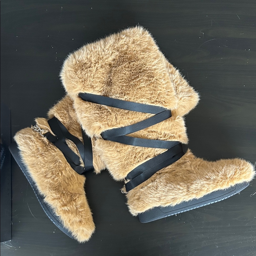 Cozy Faux Fur Winter Boots - Brown